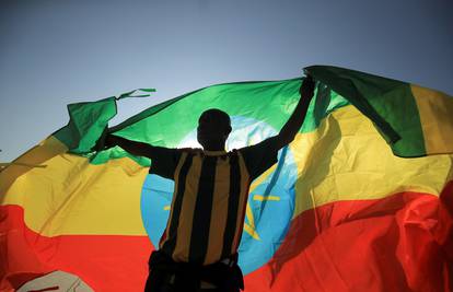 Stotine tisuća prosvjednika na ulicama etiopskih gradova protiv pobunjenika iz Tigraja