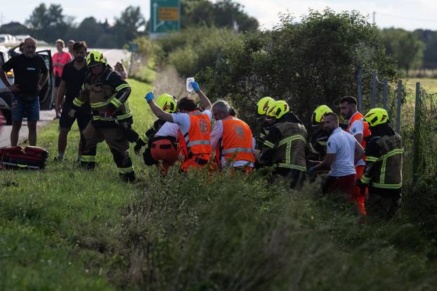 Sveti Ivan Zelina: Sudar automobila i motora na autocesti A4 u smjeru Zagreba