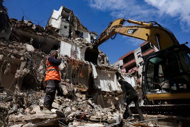 Aftermath of an Israeli strike carried out on Wednesday, in the southern suburbs of Beirut