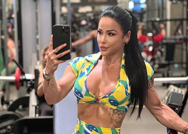 FOTO Patricia ima tijelo kojemu zavide čak i muškarci - Evo uz koje vježbe ostaje u formi