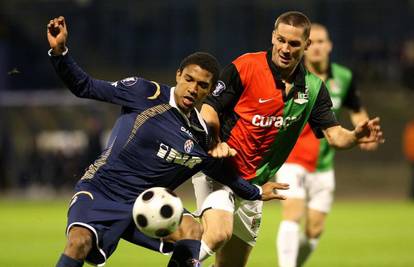 Domaća pobjeda "modrih": Dinamo-NEC Nijmegen 3-2
