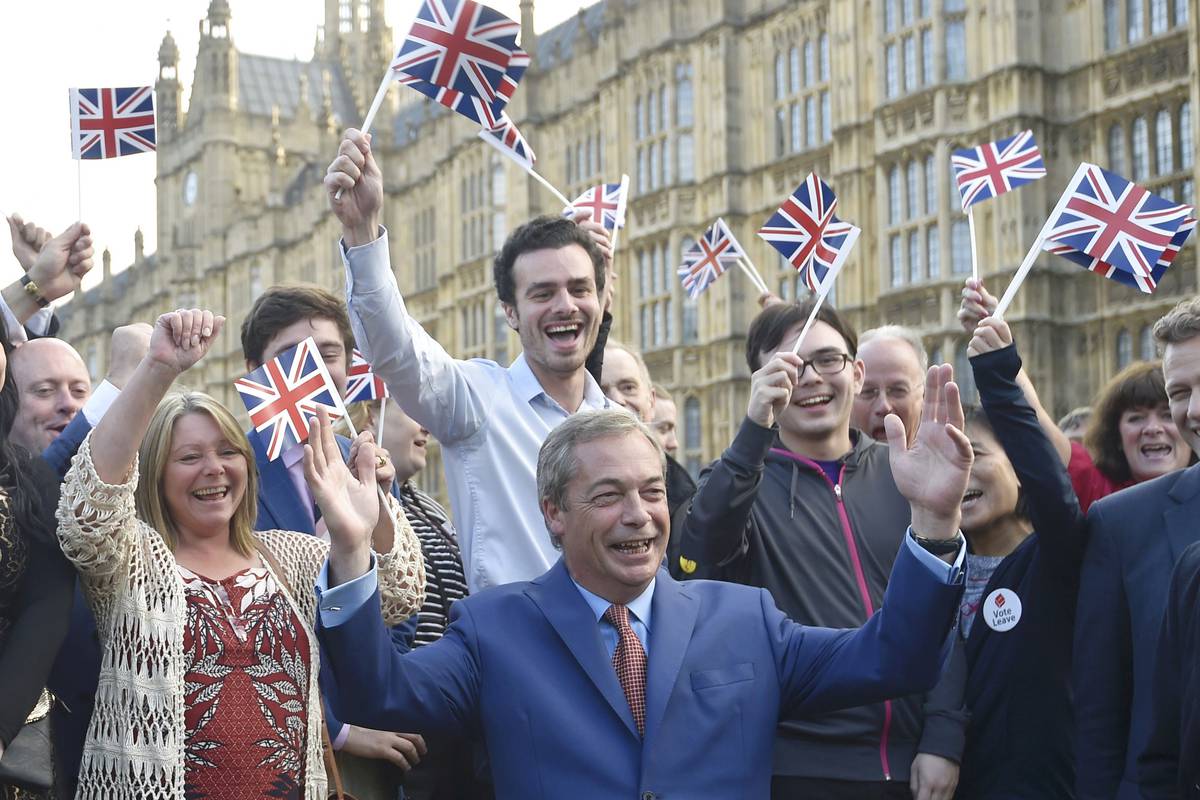 Farageova Stranka Brexit na vrhu EU izbora u Britaniji