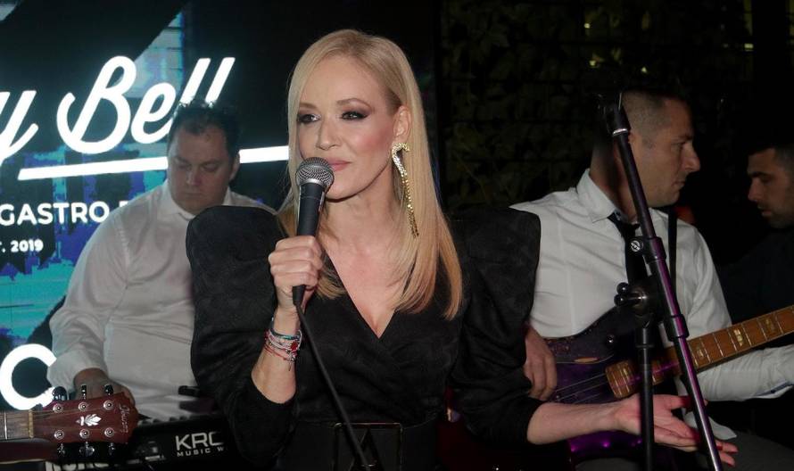 Jelena Rozga hara Beogradom: Za nastup uzme 53.000 kuna