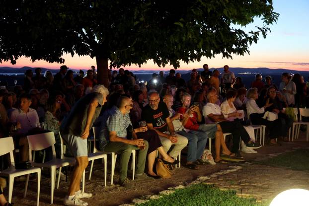 Otvorenje Fališ-a, Festivala alternative i ljevice Šibenika