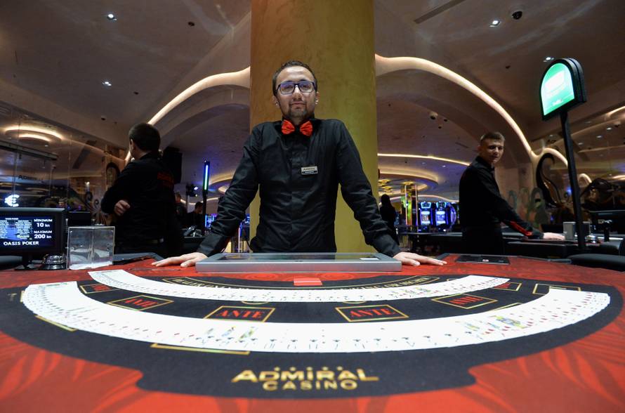 Legendarni Niki Lauda otvorio je najveći casino u Hrvatskoj