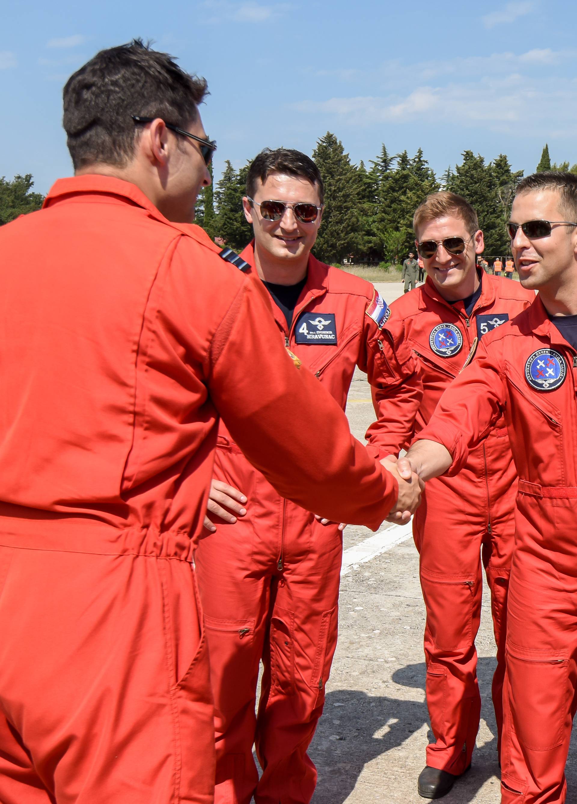 Kraljevska grupa Red Arrows posjetila je naša Krila Oluje