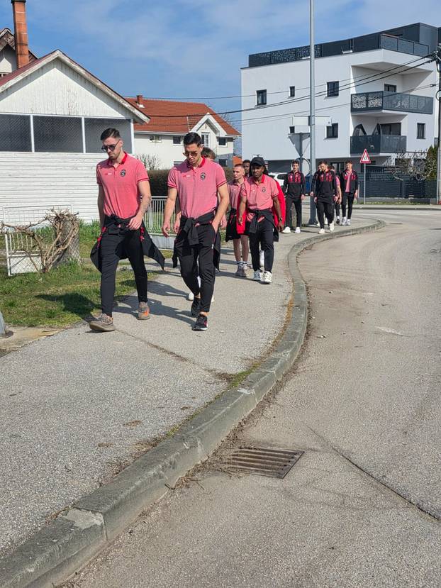 FOTO Kurilovčani se nabrijavaju uoči Dinama: Danas je vaš dan!