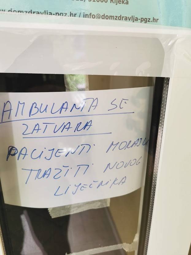 Oko 2000 pacijenata u Lovranu ostalo bez doktora: 'Došla sam se cijepiti za gripu, što ću sad?'