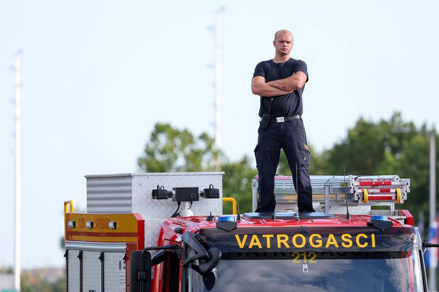 Vojni mimohod - izbor najboljih fotografija