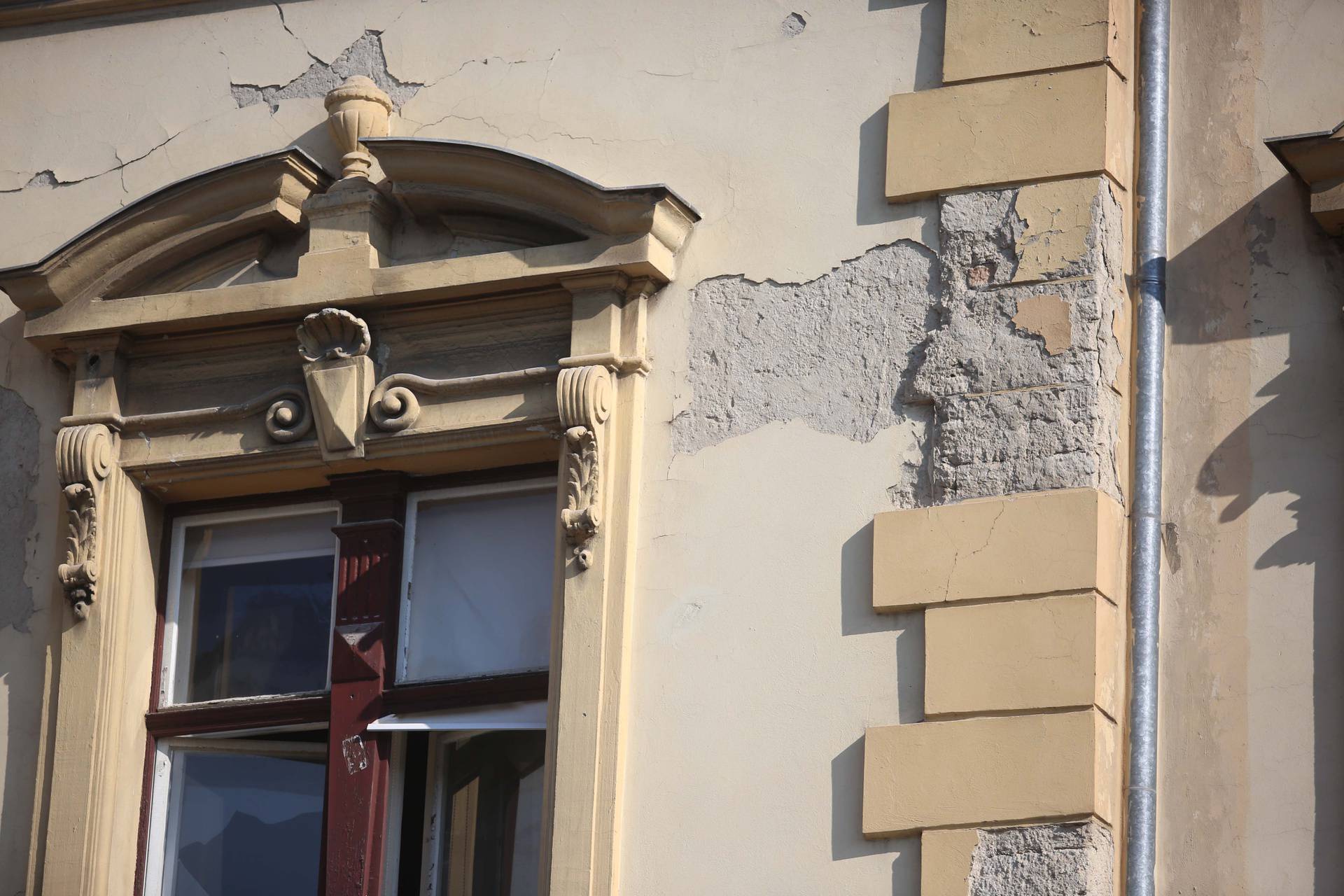 Zagreb: Dio zgrade urušio se tijekom radova, jedna osoba ozlijeđena