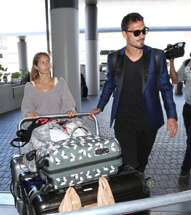 Los Angeles: Mats Hummels i Cathy Fischer na LAX-u 