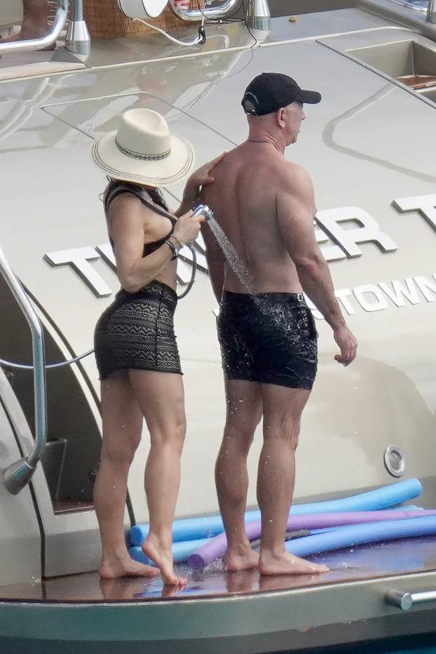 EXCLUSIVE: Billionaire beefcake Jeff Bezos and Lauren Sanchez enjoy a boat day with their family during holiday season in St Barts