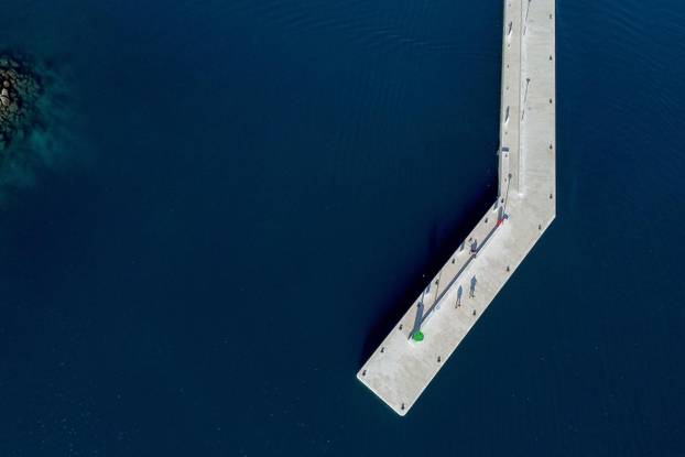 Luka Sali dobila je novi lukobran, veću obalu i dublji gaz. Pogledajte kako izgleda iz zraka