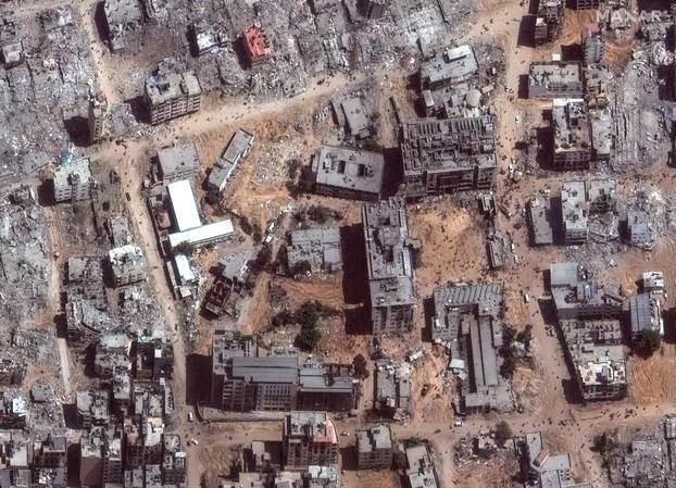 Israeli troops exit Gaza's Shifa Hospital, leaving rubble and bodies