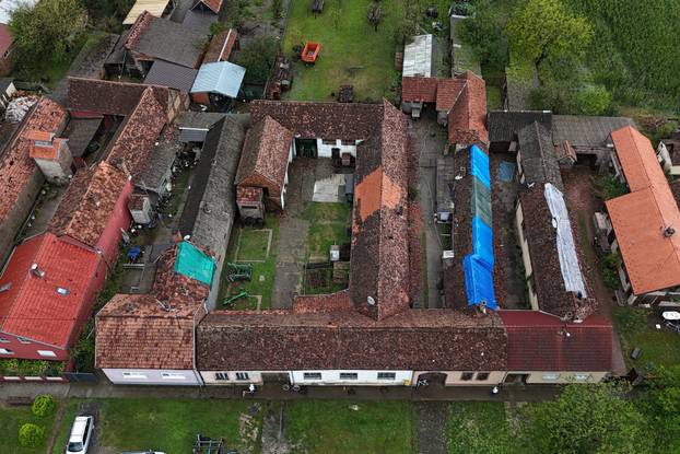 Pogled iz zraka na mjesto Bošnjaci koje je poharalo snažno nevrijeme