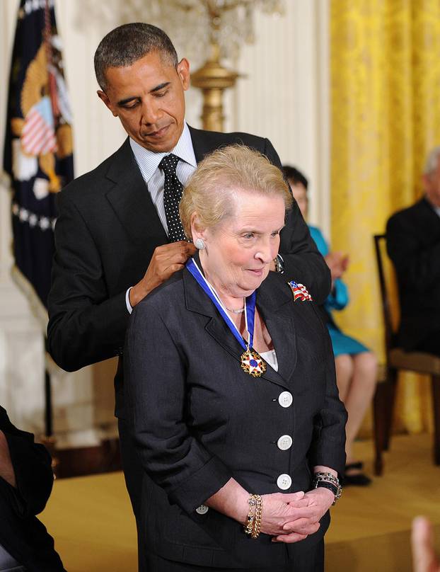 Washington: Obama odlikovao Boba Dylana, Madeleine Albright i J. Glenna