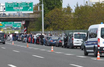 Torcida je blokirala autocestu: Plaćali su cestarinu u lipama!