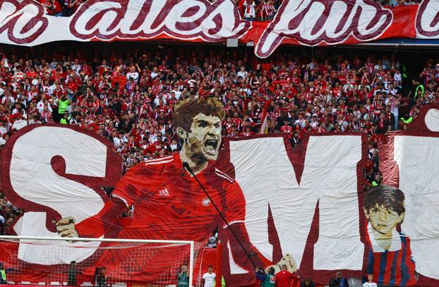 Bundesliga - Bayern Munich v Borussia Moenchengladbach