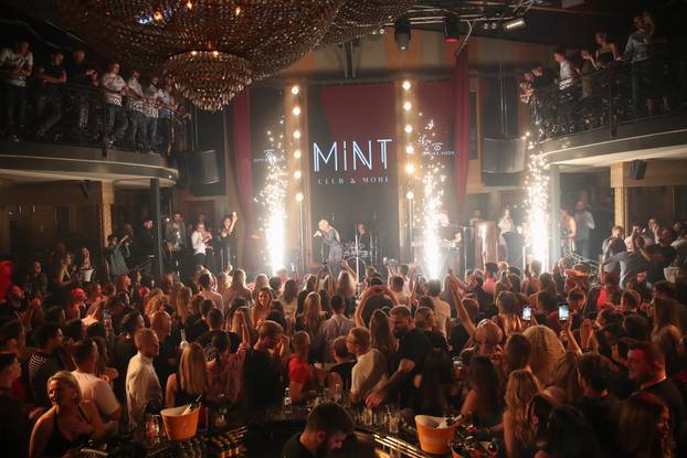 Nataša Bekvalac nastupila je u zagrebačkom klubu Mint