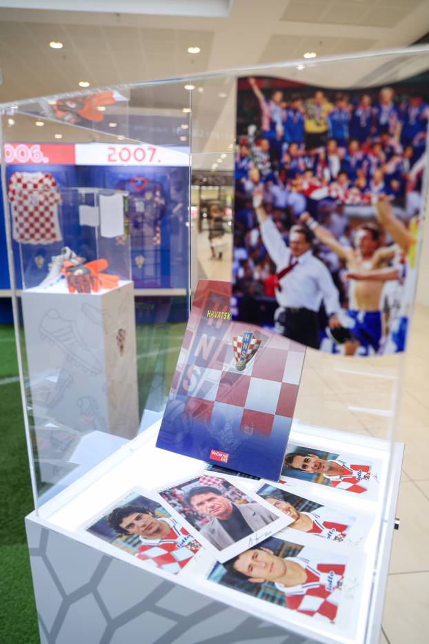 Zagreb: Izložba povodom 35 godina Hrvatskog nogometnog saveza 