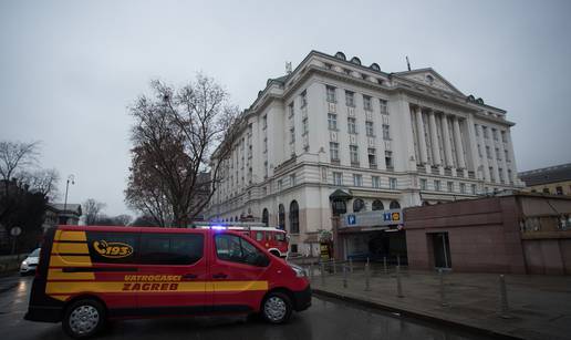 Buknuo je požar u podrumu hotela Esplanada u Zagrebu