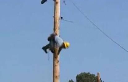 Električar pao na zemlju sa stupa visokog 12 metara