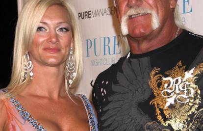 Tjelohranitelj napao fotografa na vjenčanju Hulka Hogana
