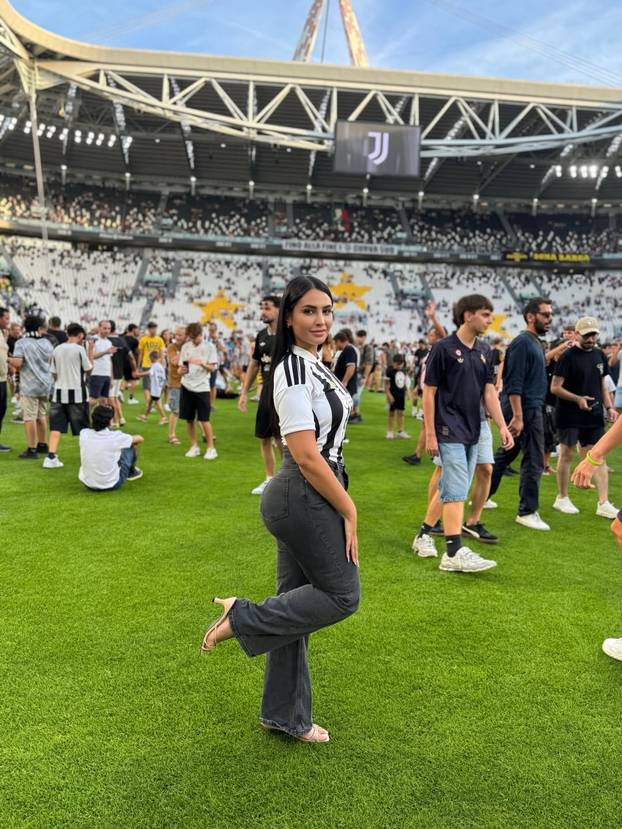 FOTO Obožava 'staru damu', a ona je mlada senzacija! Za njom ludi cijela Italija i svi juventini