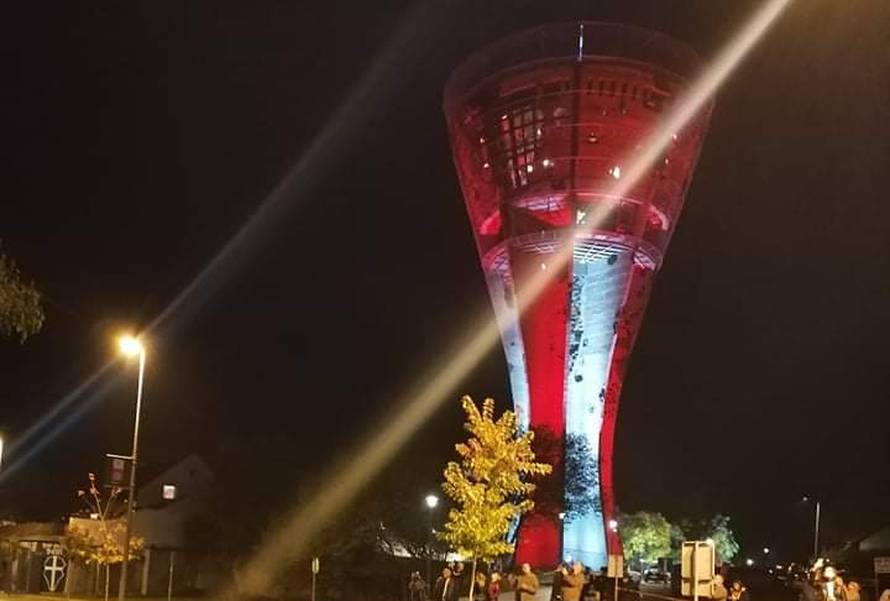 Vodotoranj je otvoren! Do vrha se može i panoramskim dizalom