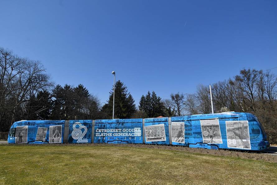 Zagreb: Tramvaj posvećen Dinamovoj generaciji iz 1982.