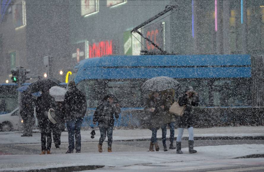 Evo nam i zime: Bit će hladna,  a prvi snijeg stiže u prosincu...