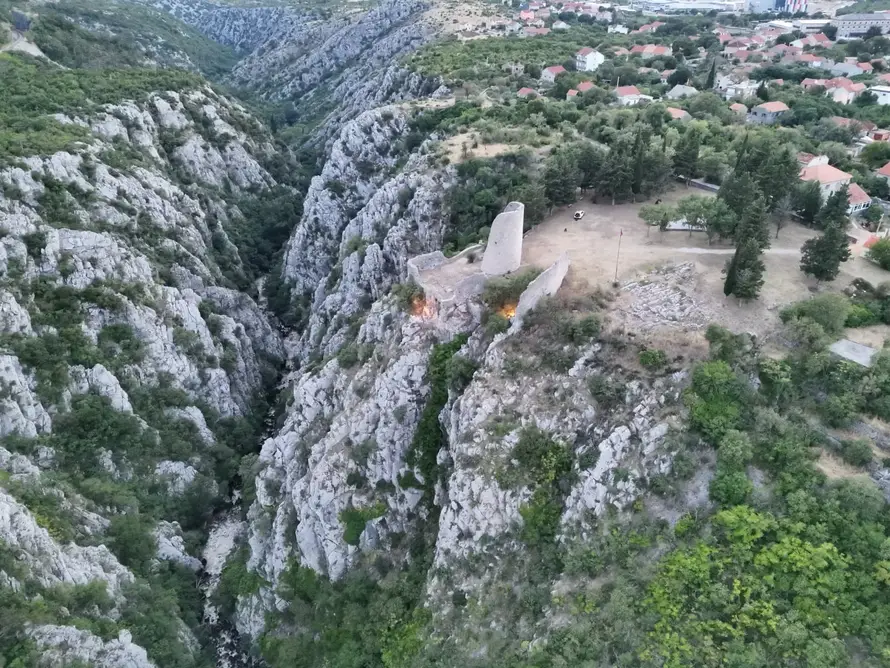 'Nemoguća akcija' u kanjonu Čikole: Visio naglavačke 10 sati na 40 stupnjeva, spasio ga GSS!