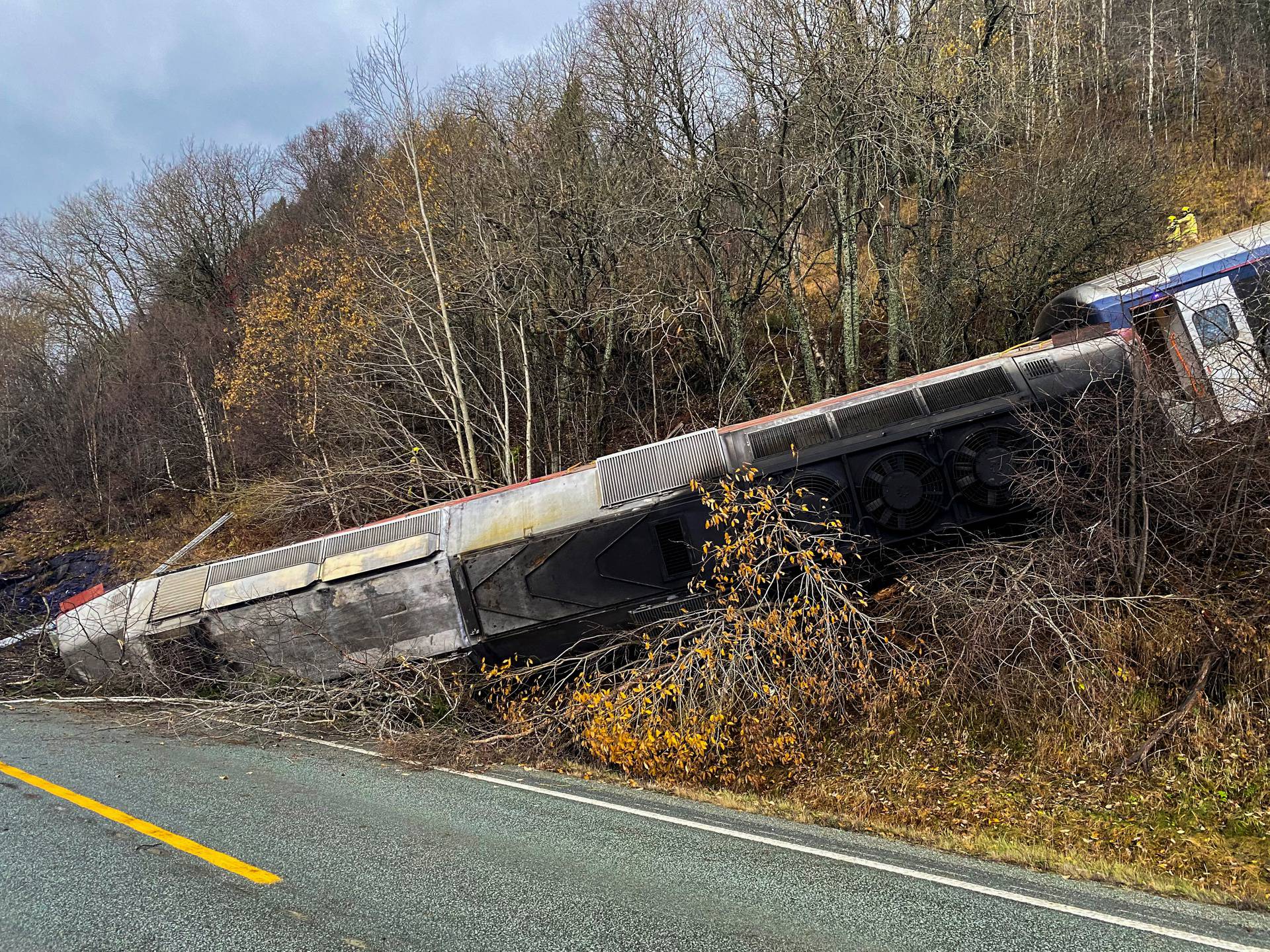 A derailed train is pictured in Finneidfjord