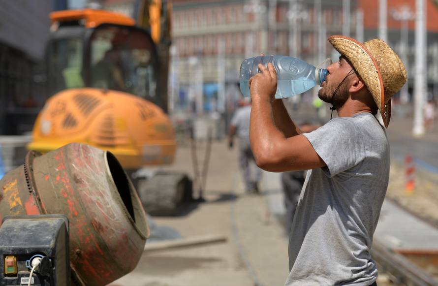 Temperature divljaju do 41°C: Pred nama je pakleni vikend!