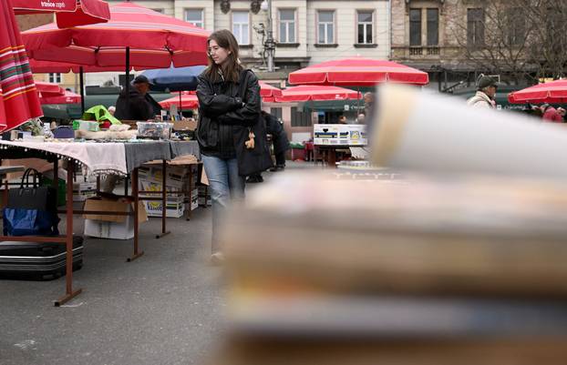 Zagreb: Sajam antikviteta na Britancu
