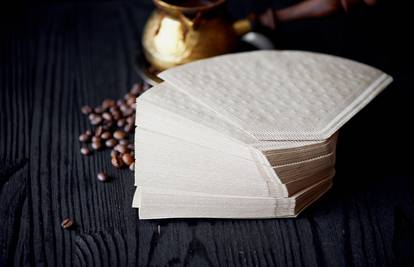 4 odlična trika sa filterom za kavu: Uklanja smradove, čisti...