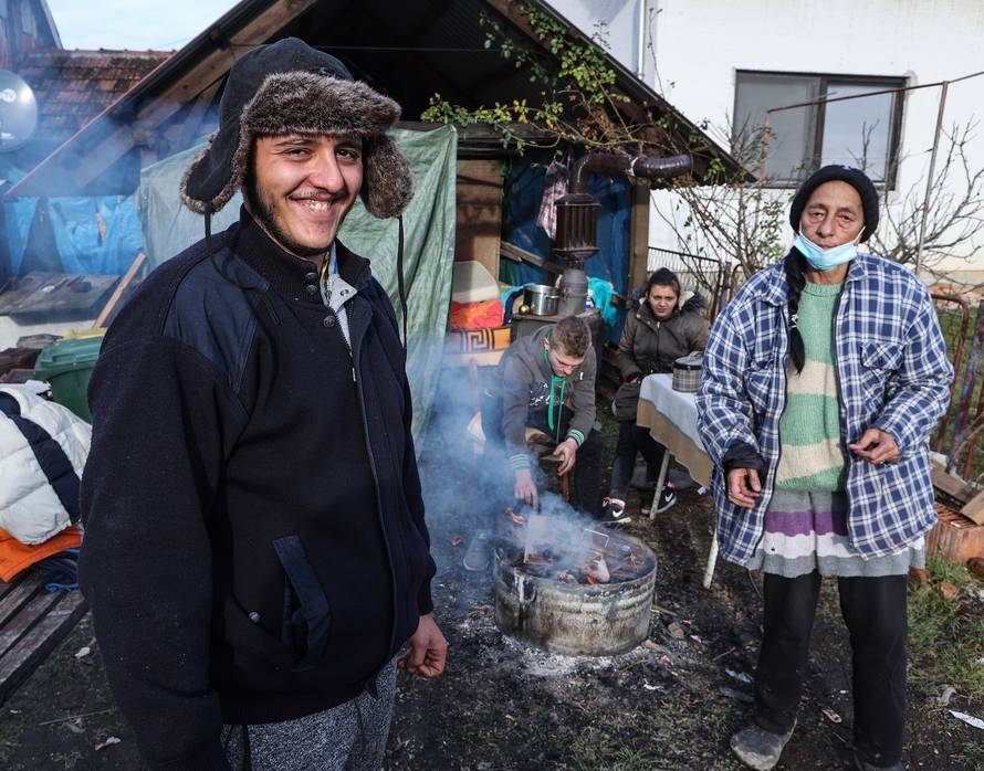 Prva beba 2021. ostala je bez doma u potresu: 'Strpjet ćemo se i stisnuti dok se ne obnovi'