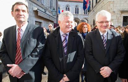 Josipović poručio sindikatima: Sada ste me se sjetili prozivati 