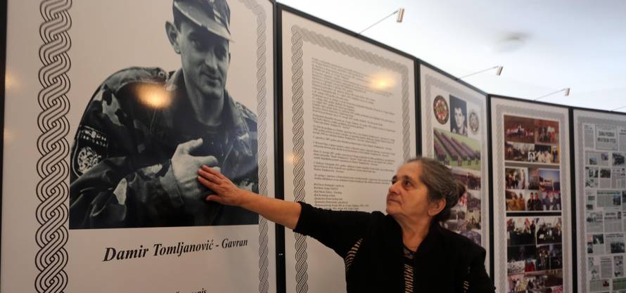 'U ormaru i dalje čuvam odoru svog sina, opranu i opeglanu...'