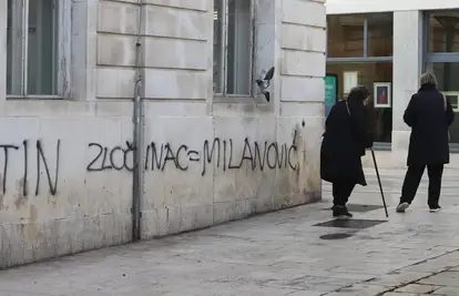 Uhićen mladić  zbog uvredljivih grafita u središtu Splita: 'Putin zločinac= Milanović, ubojice'