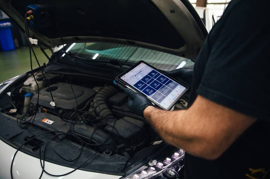 Ne kupujte rabljeni auto dok ne provjerite ovih 10 stvari!