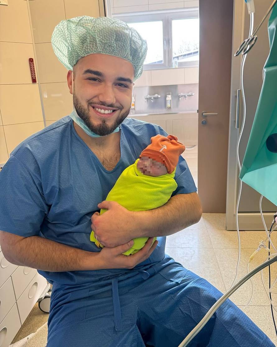 Kći tajkuna vratila se na posao dva mjeseca nakon poroda: Kod nas se red jako dobro zna...