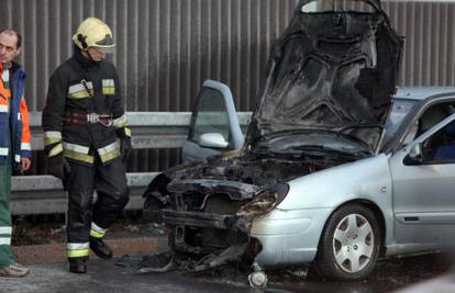 Vraćali se kući iz Zagreba pa im u vožnji planuo automobil