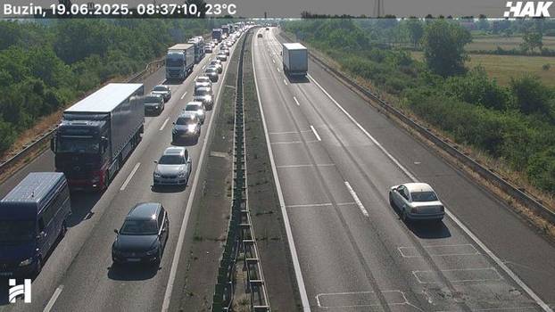 FOTO Zagužvalo na hrvatskim autocestama, gužve na granici: Pogledajte kolike su kolone...