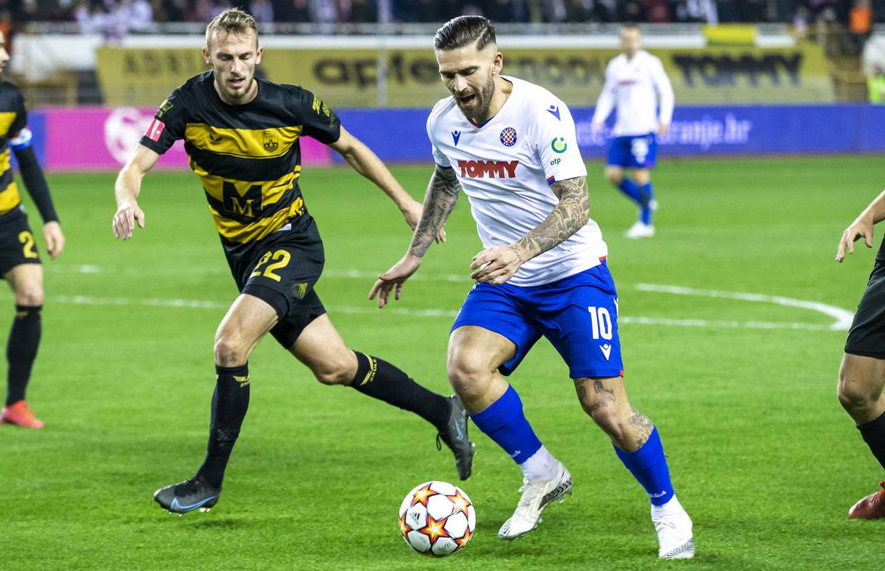 Hajduk i Osijek remizirali pred punim Poljudom: Jović isključio Bjelicu, Dinamo jesenski prvak!
