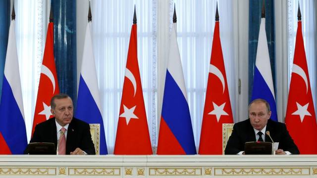 Russian President Putin and Turkish President Erdogan attend news conference following their meeting in St. Petersburg