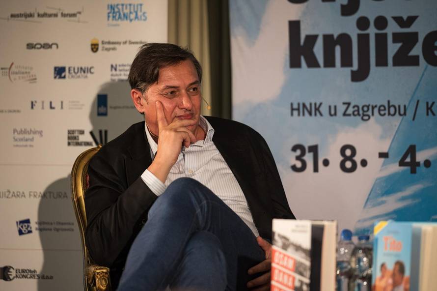 Zagreb: Festival svjetske književnosti, razgovor s Goranom Gavranovićem i Borisom Rašetom