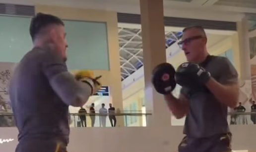 VIDEO Kako je Drviš pripremio zvijer iz Manchestera! Aspinall trenira pod budnim oko Hrvata