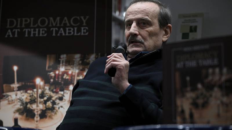 Biščević predstavio Diplomacy at the Table: Kako se svjetske odluke donose između zalogaja