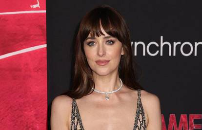 Dakota Johnson o djeci partnera Chrisa Martina i njegove bivše Gwyneth Paltrow: 'Volim ih...'